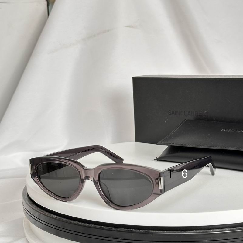 YSL Sunglasses 62